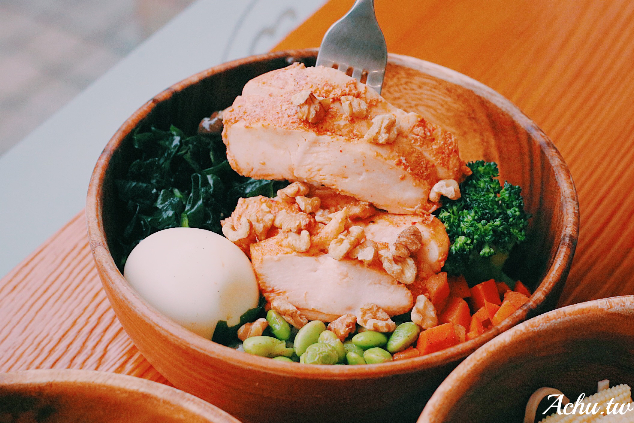 【公館美食】 uPoke夏威夷生魚飯 低醣美味的好選擇！用新鮮食材收服你的胃！(菜單)