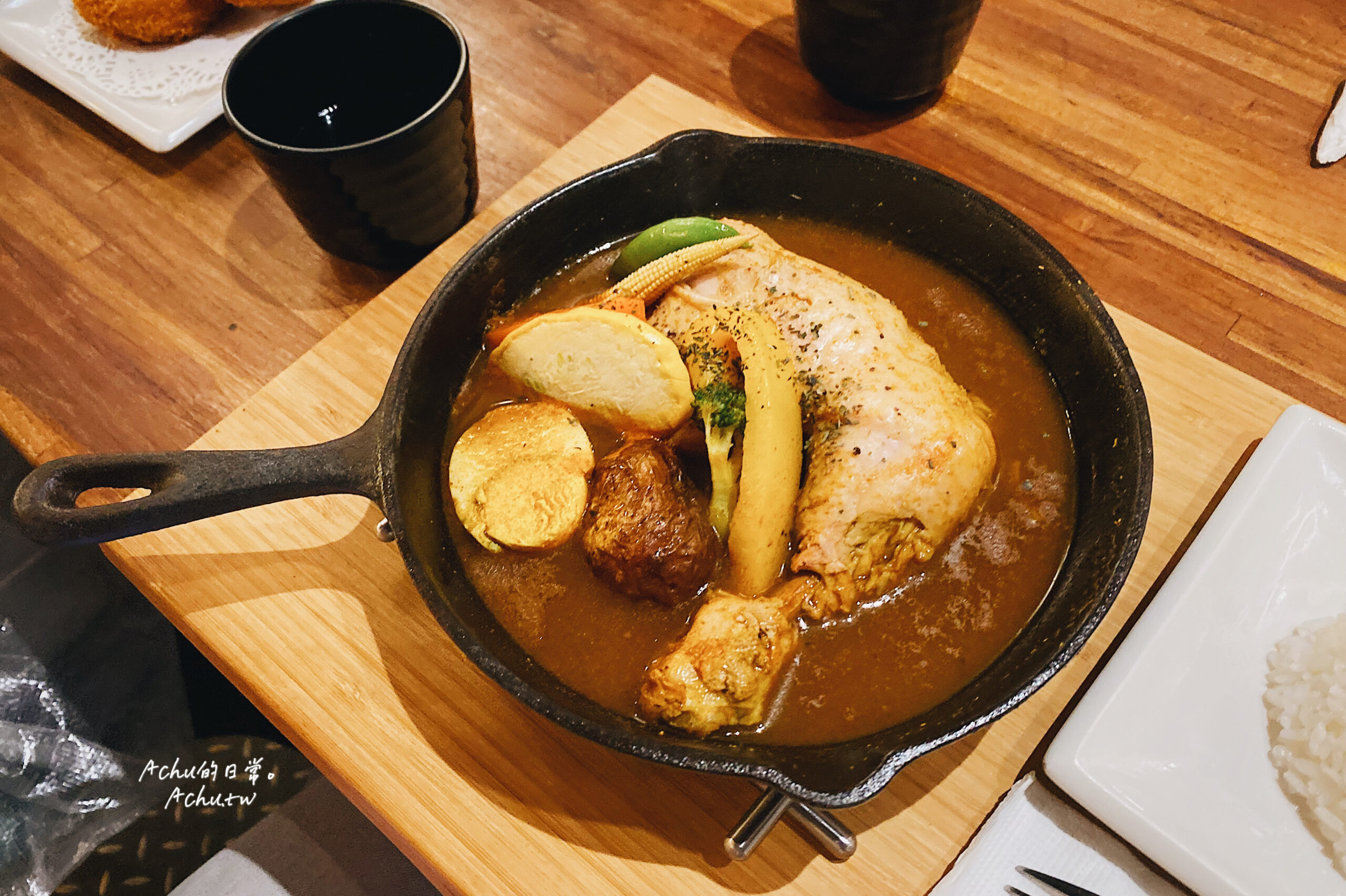 即時熱門文章：【中山美食】銀兔湯咖哩中山店 來自日本的美味湯咖哩 (菜單)