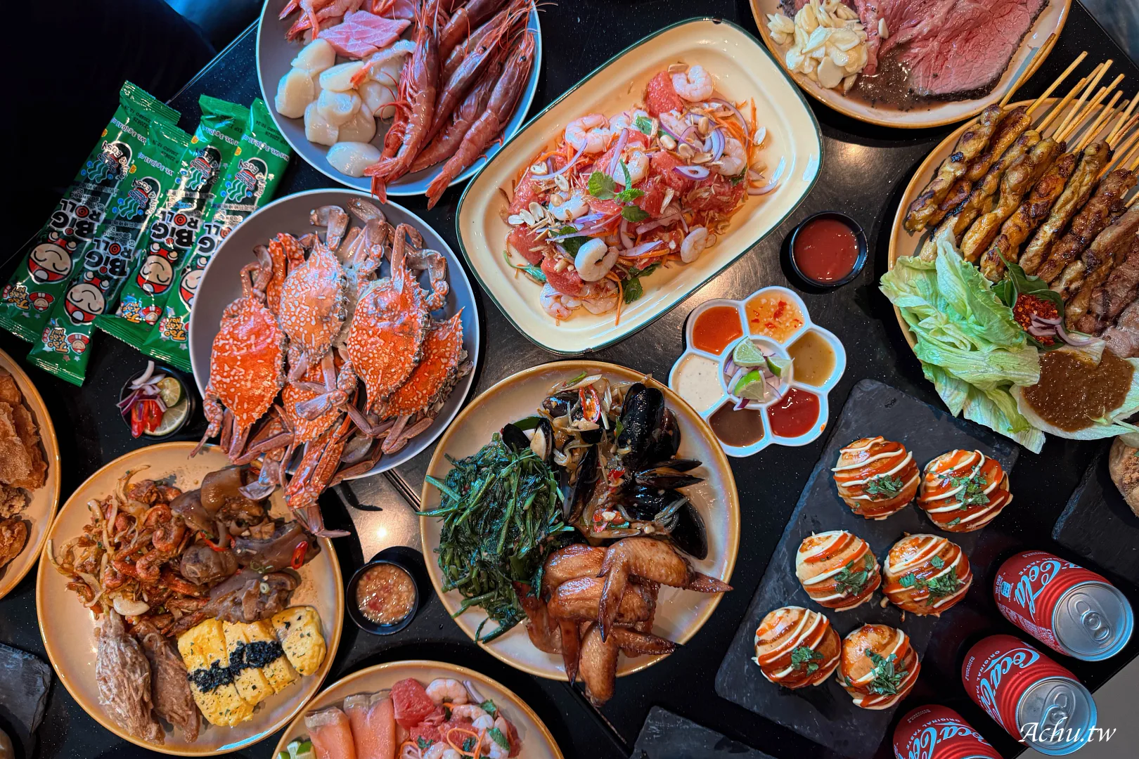 網站近期文章：【台北自助餐推薦】泰市場 Spice Market｜全台唯一泰式海鮮吃到飽，大直英迪格二周年限定曼谷街頭味！