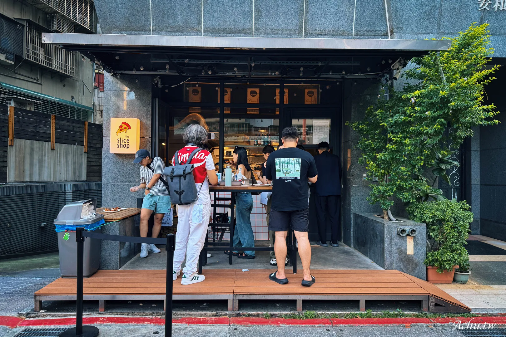 【信義安和美食】The Slice Shop 台北首家使用酸種老麵團的披薩店 (菜單)