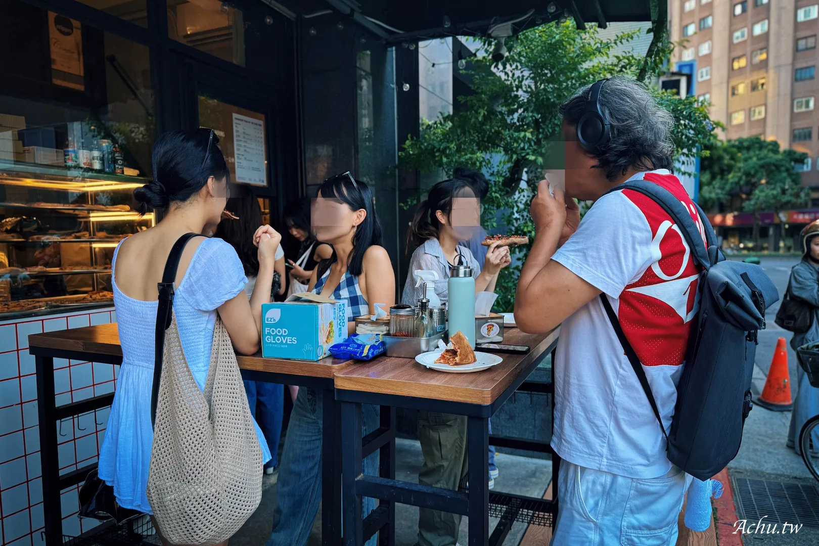 【信義安和美食】The Slice Shop 台北首家使用酸種老麵團的披薩店 (菜單)