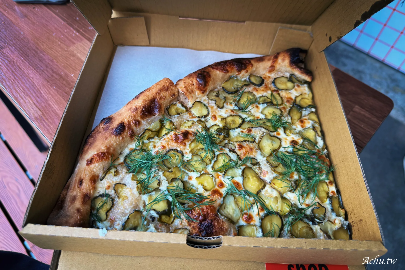 【信義安和美食】The Slice Shop 台北首家使用酸種老麵團的披薩店 (菜單)