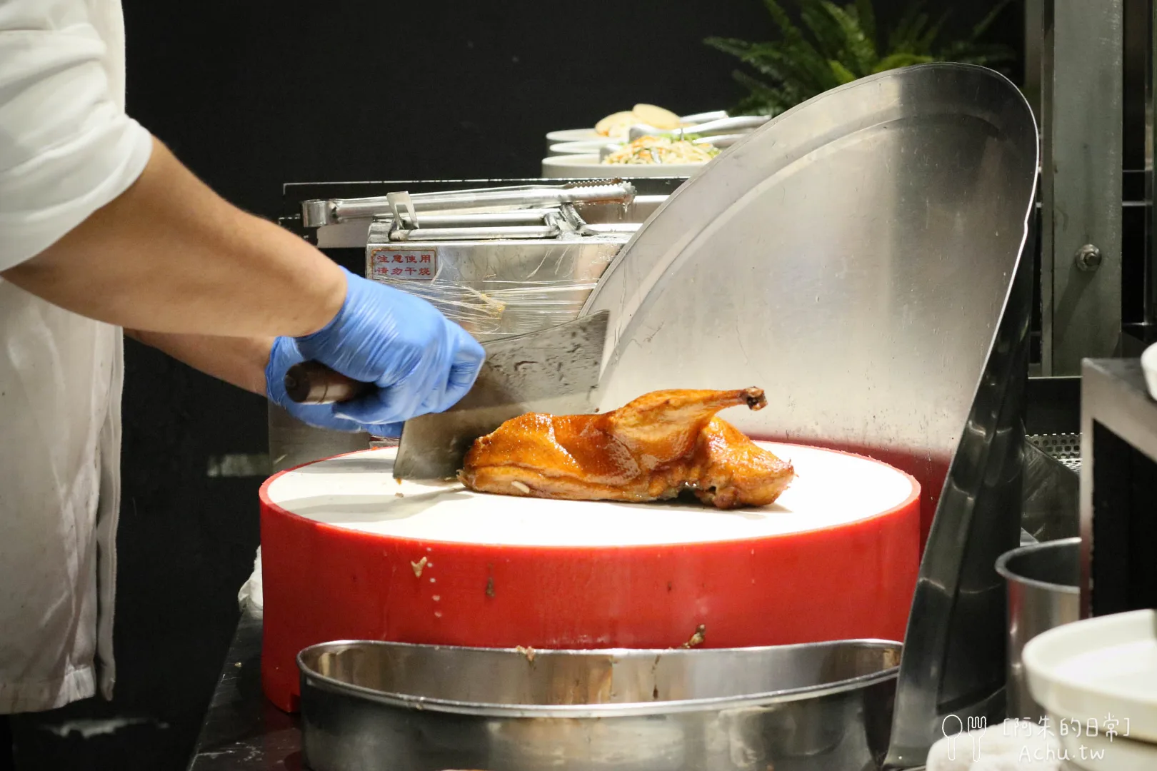 村民食堂廚窗港點