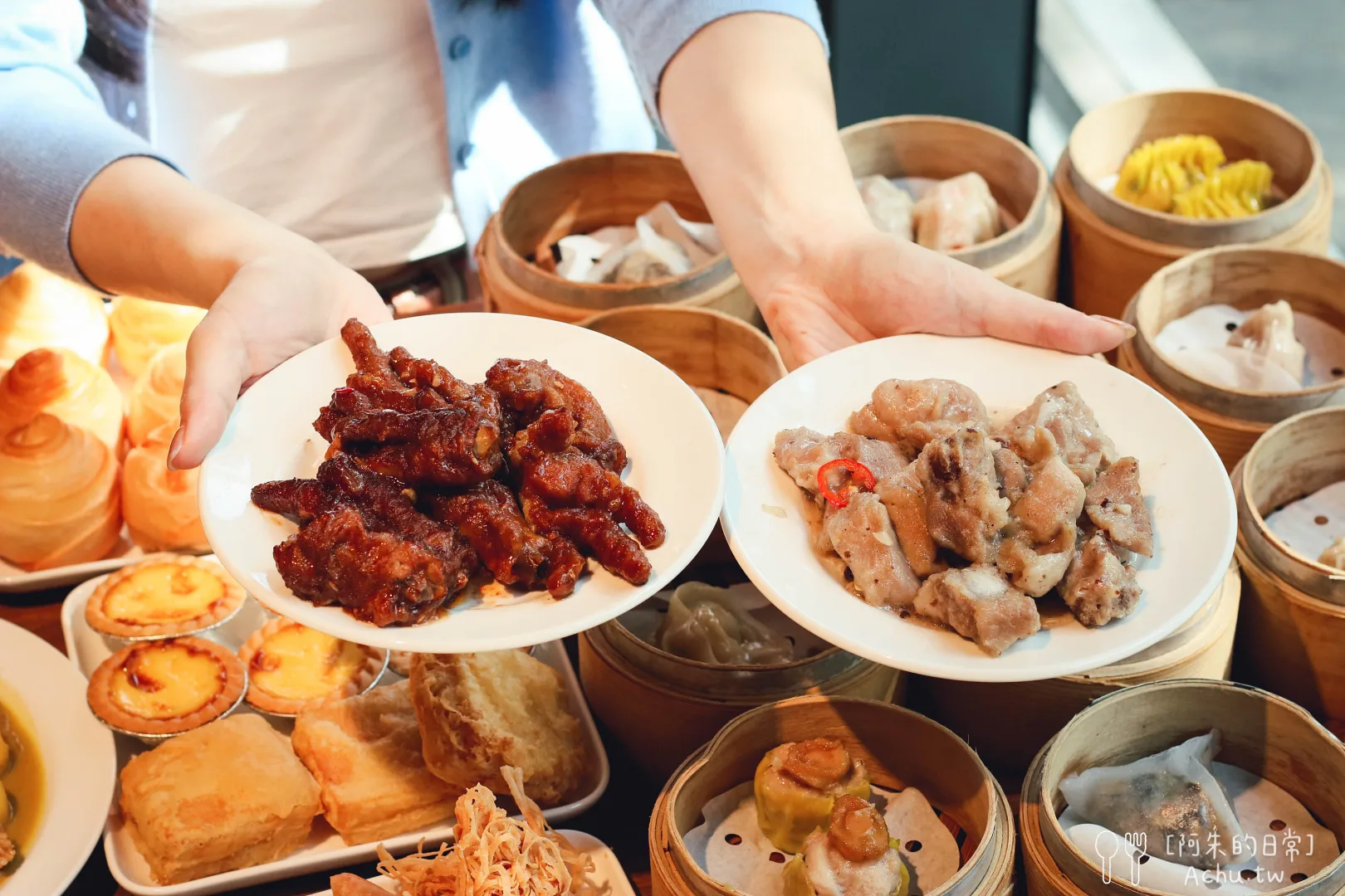 村民食堂廚窗港點