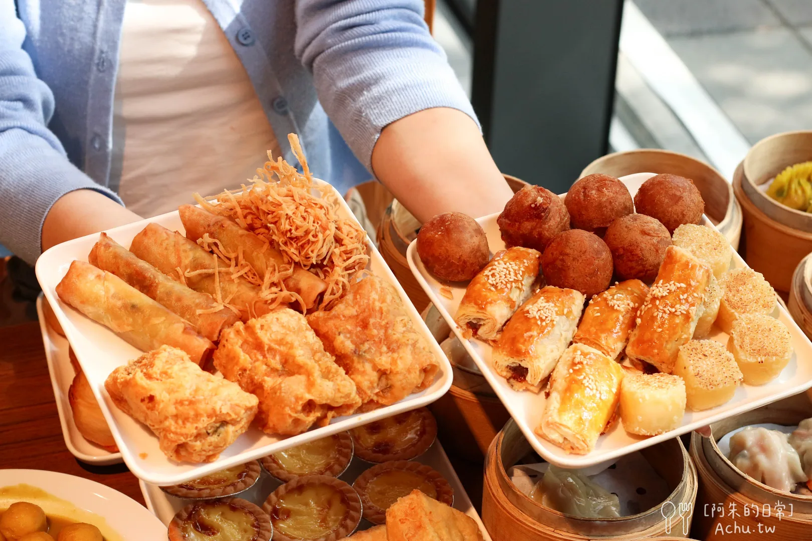 村民食堂廚窗港點