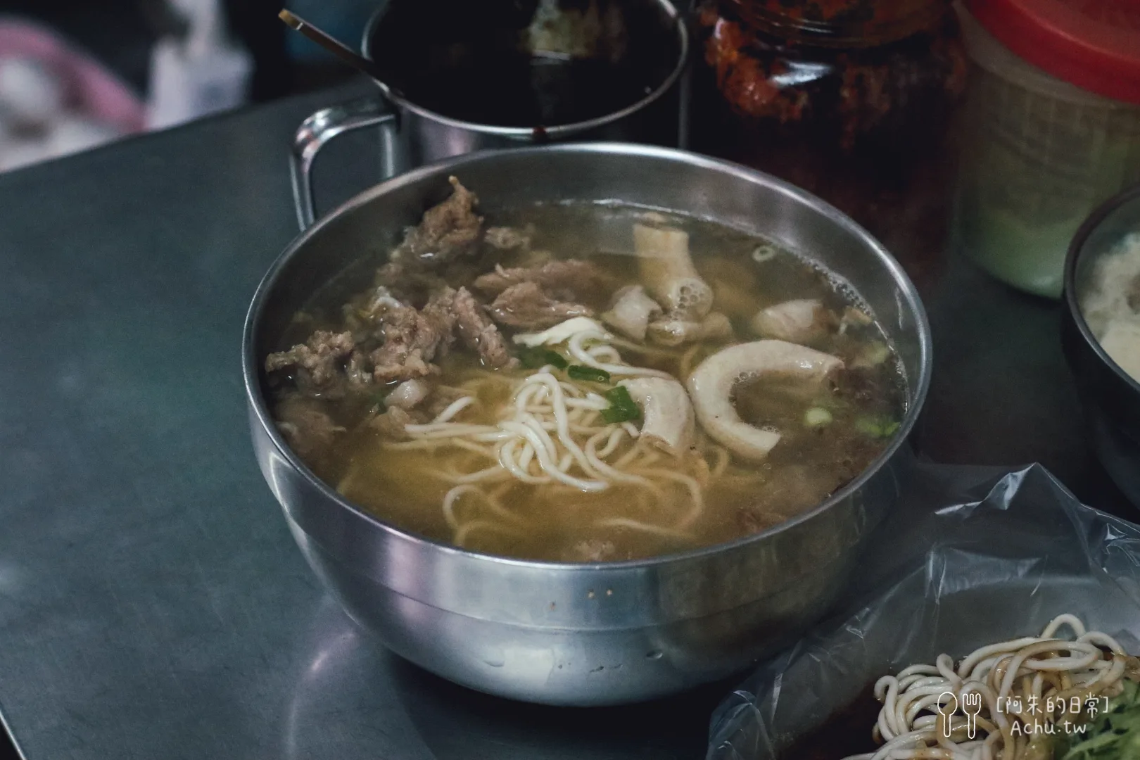 涼麵赤肉豬腸冬粉