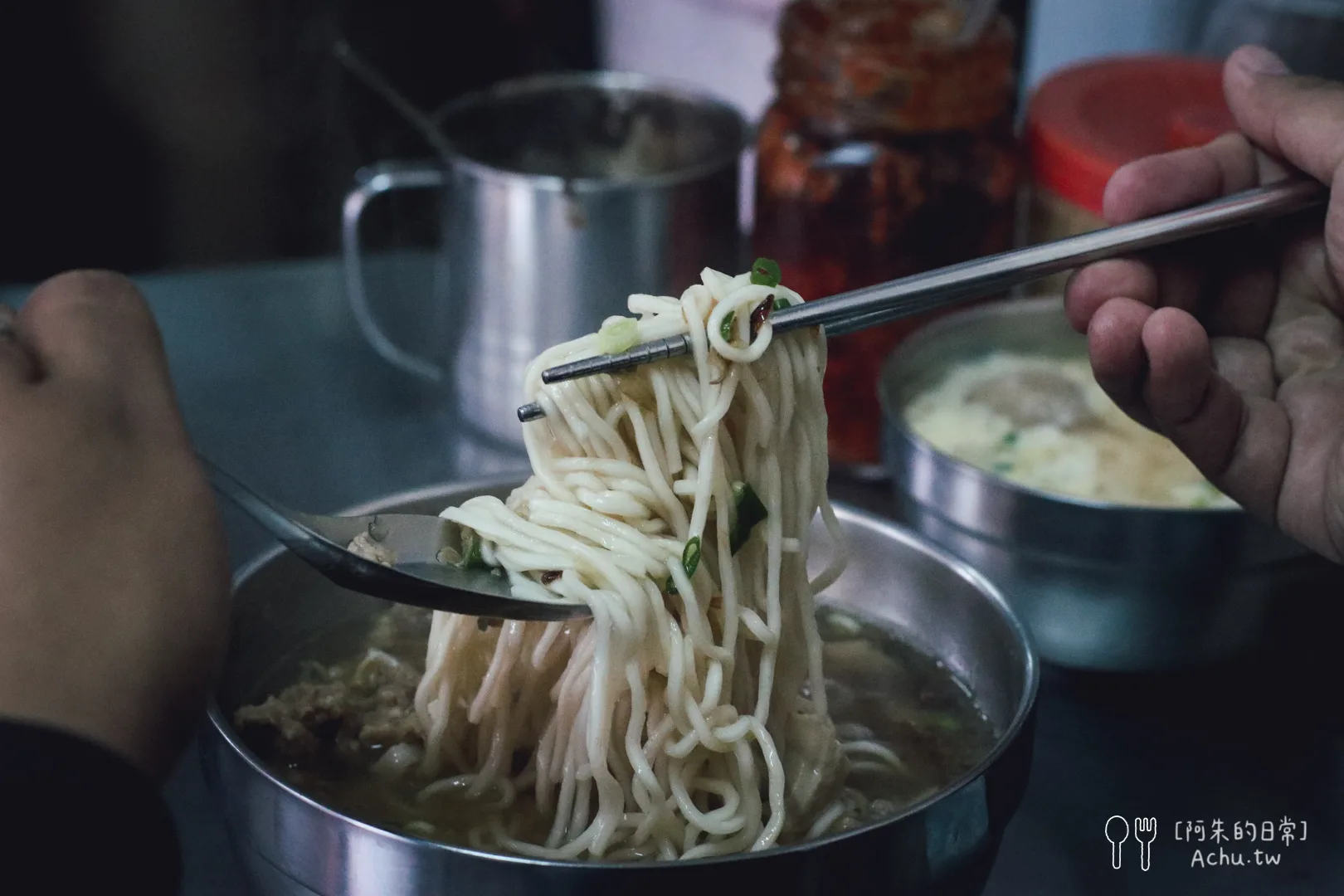 涼麵赤肉豬腸冬粉