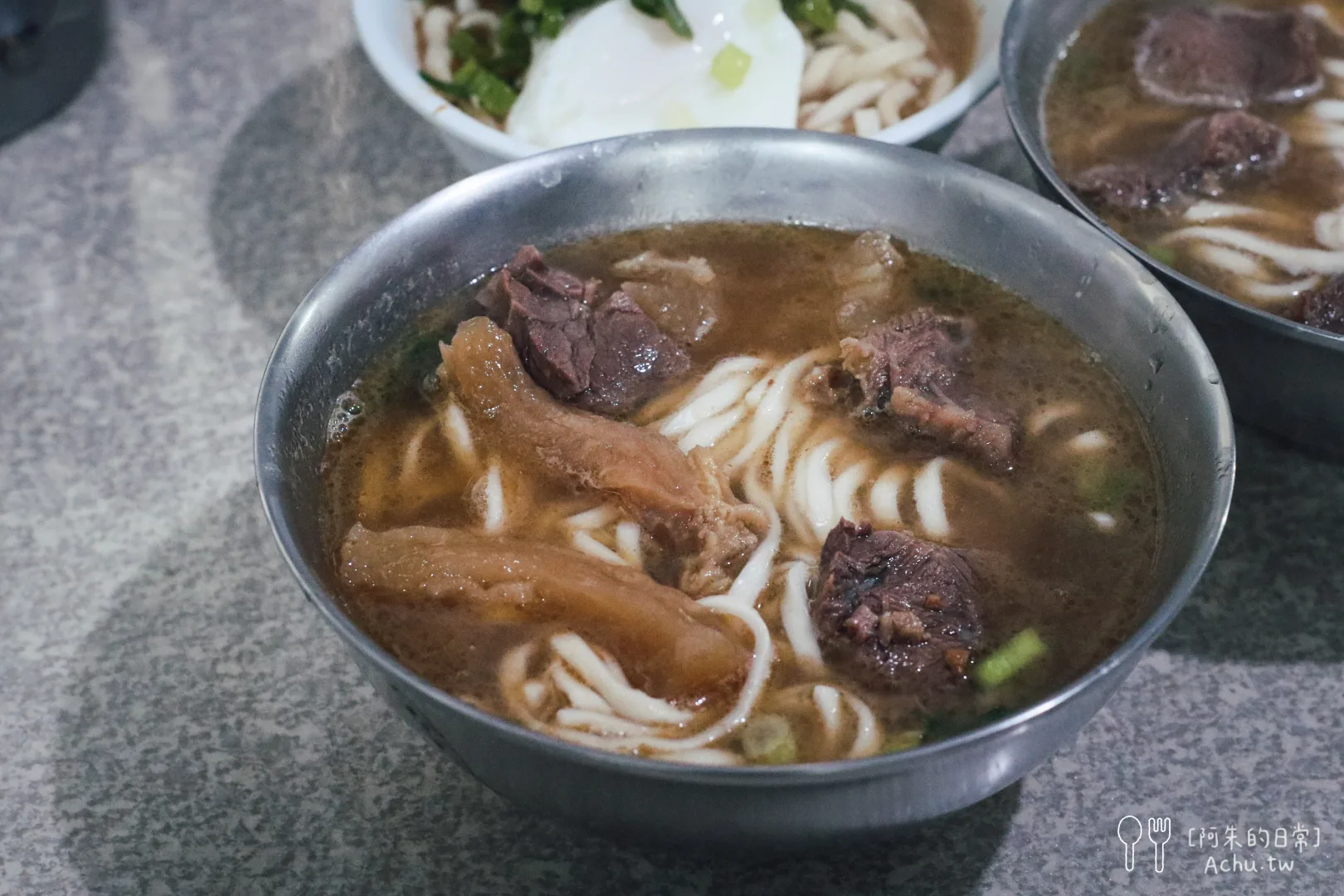 網站近期文章：【古亭美食】林記牛肉麵｜潮州街巷弄內超佛心的高CP值牛肉麵