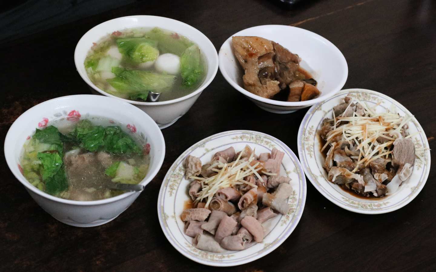 網站近期文章：【雙連美食】燕山湯圓｜在雙連文昌宮旁，飄香超過五十年的古早味鹹湯圓