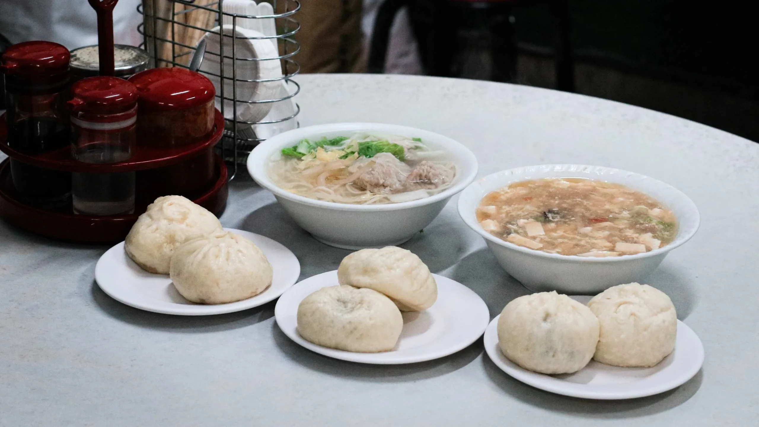 網站近期文章：【古亭美食】康樂意小吃店｜汀州路飄香數十年！現點現包的職人溫度，必點組合大公開