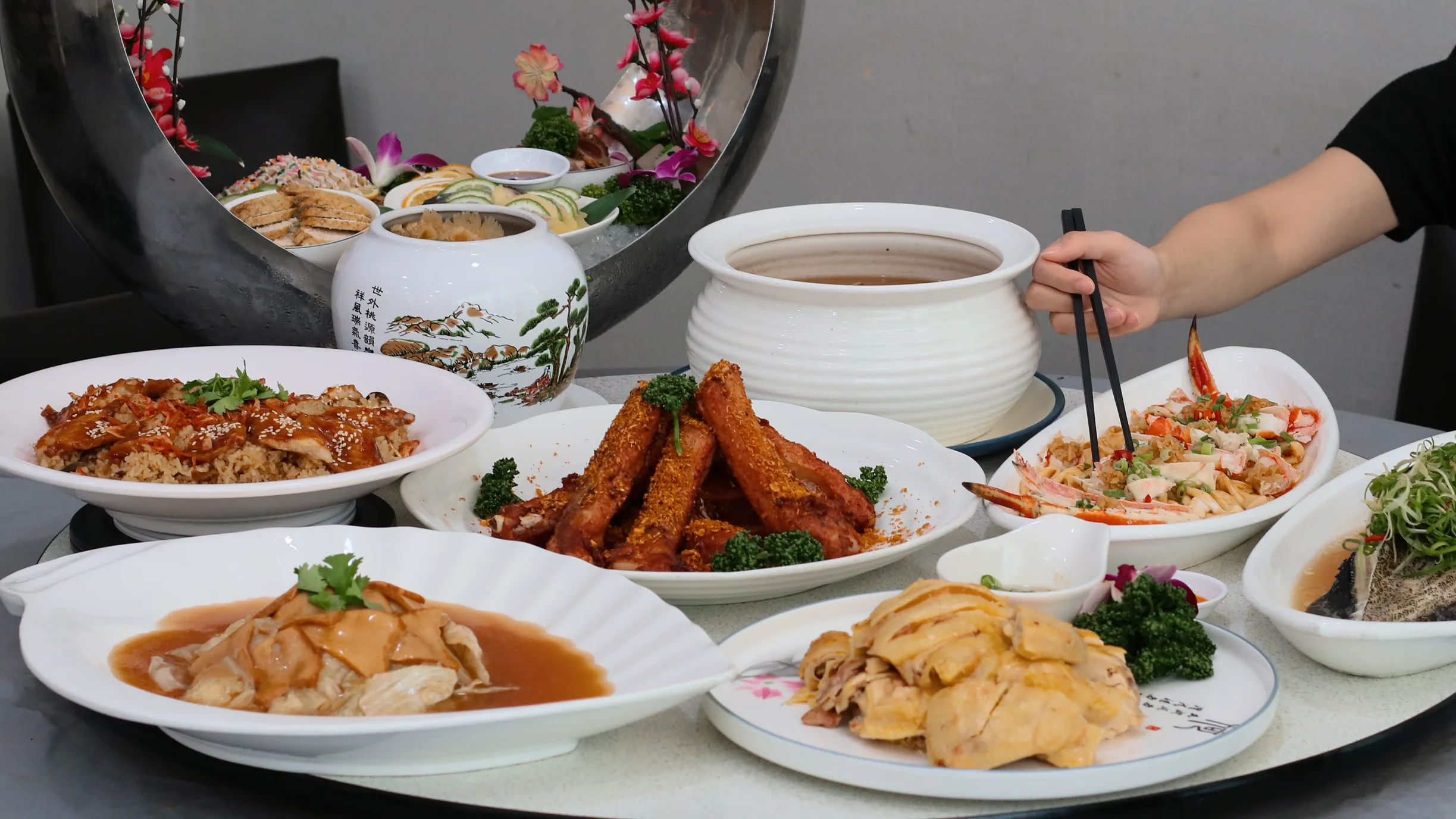 網站近期文章：受保護的內容: 【新店美食】宸軒園粵菜海鮮｜在地人私藏的慶生宴客名單，食材紮實、分量十足的誠意桌菜