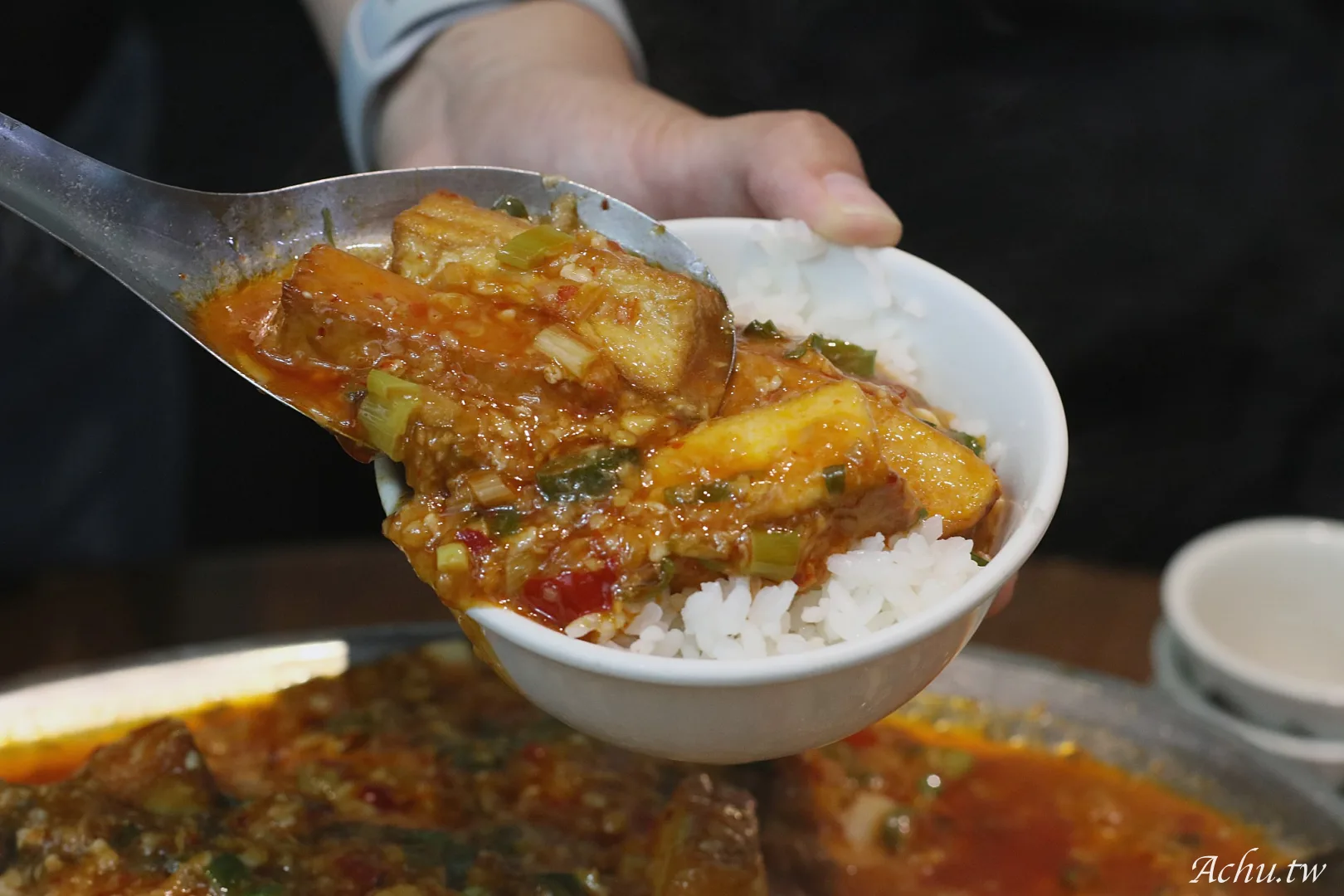 小峨嵋川菜館