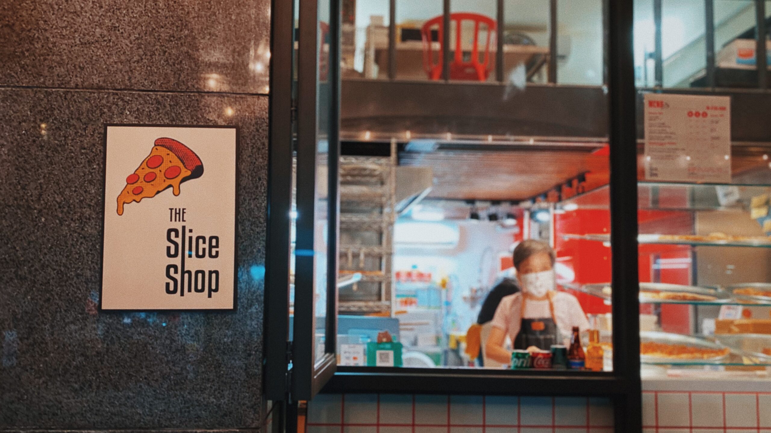 今日熱門文章：【信義安和美食】The Slice Shop 台北首家使用酸種老麵團的披薩店 (菜單)