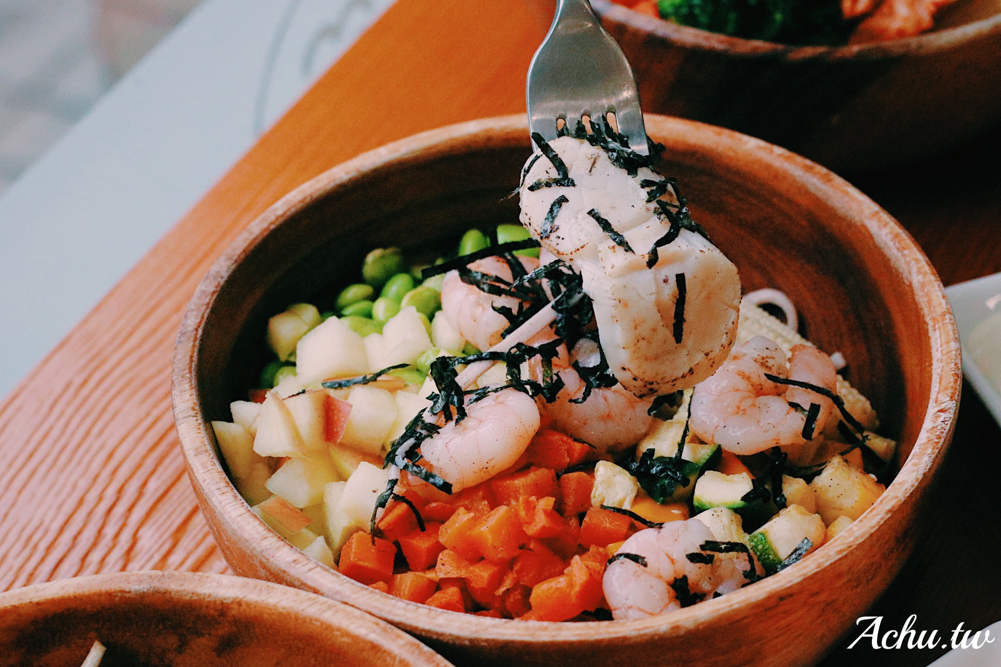 【公館美食】 uPoke夏威夷生魚飯 低醣美味的好選擇！用新鮮食材收服你的胃！(菜單)