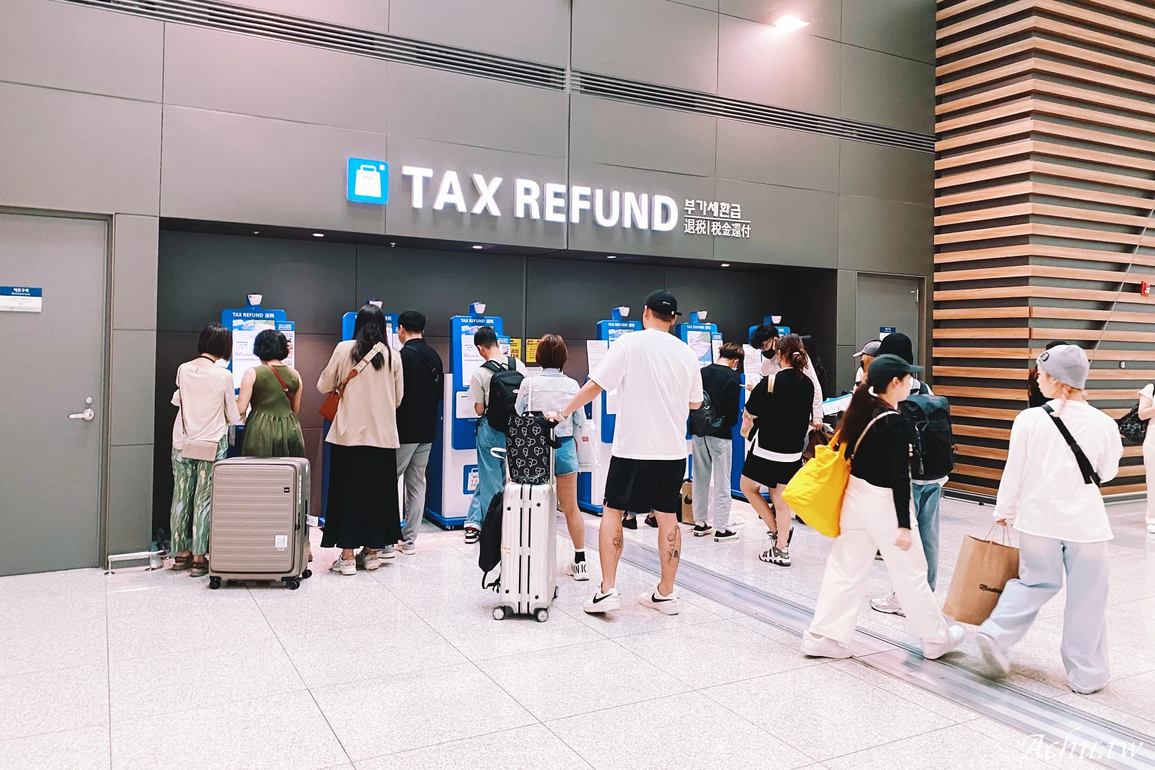 仁川機場第二航廈退稅方式